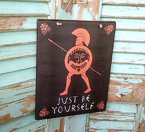 Πινακίδα "Just Be Yourself" ξύλινη χειροποίητη